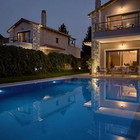 Avesta Private Niovi * Lefkada City