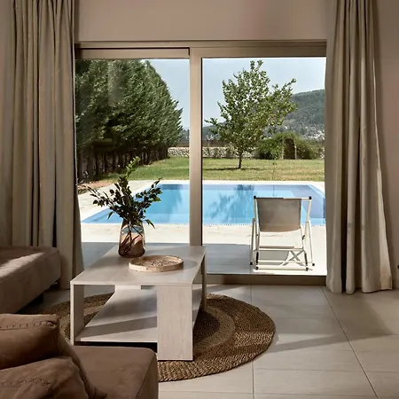 Avesta Private Niovi Villa *